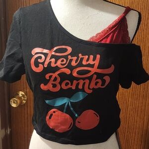 ROMWE Black Cherry Bomb Crop Top L NWT